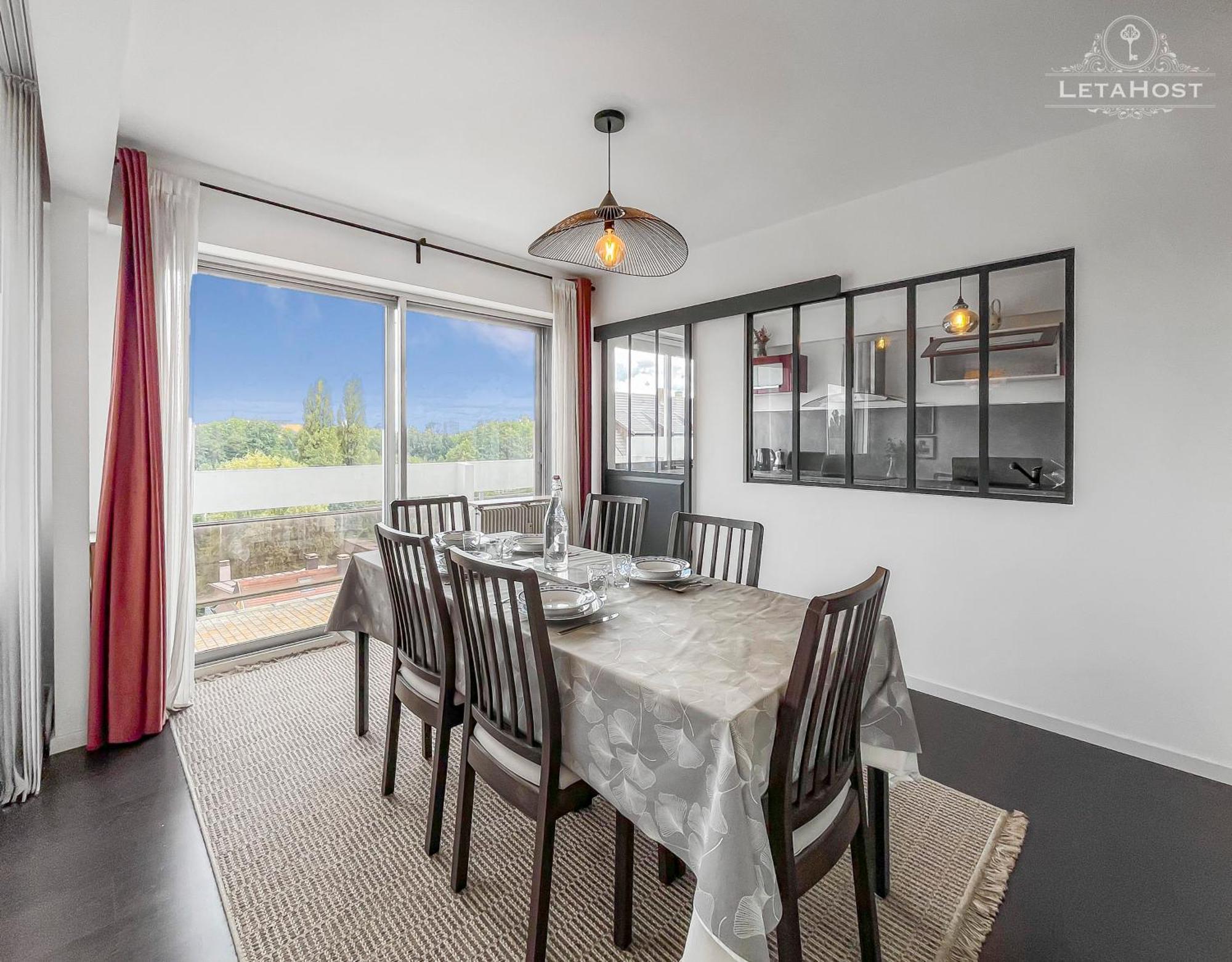 Vue Degagee, Cuisine Moderne Et Wifi Apartment Strasbourg Exterior photo